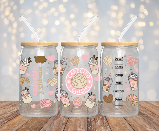 Cafecito y Chisme Glass Cup